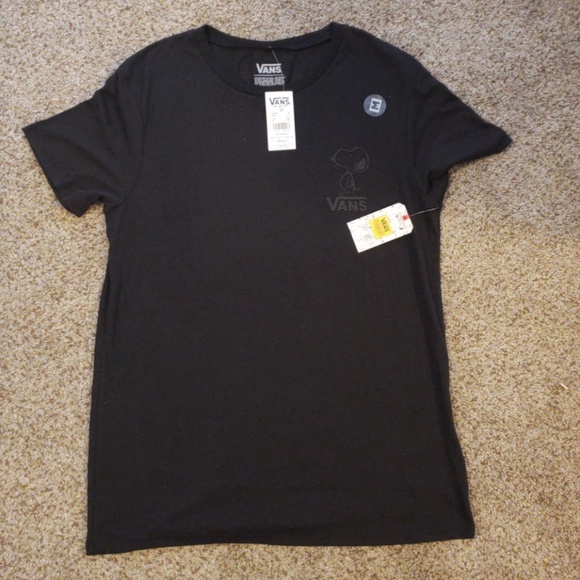 Vans Tops - NWT, Vans Peanuts Women's T-shirt